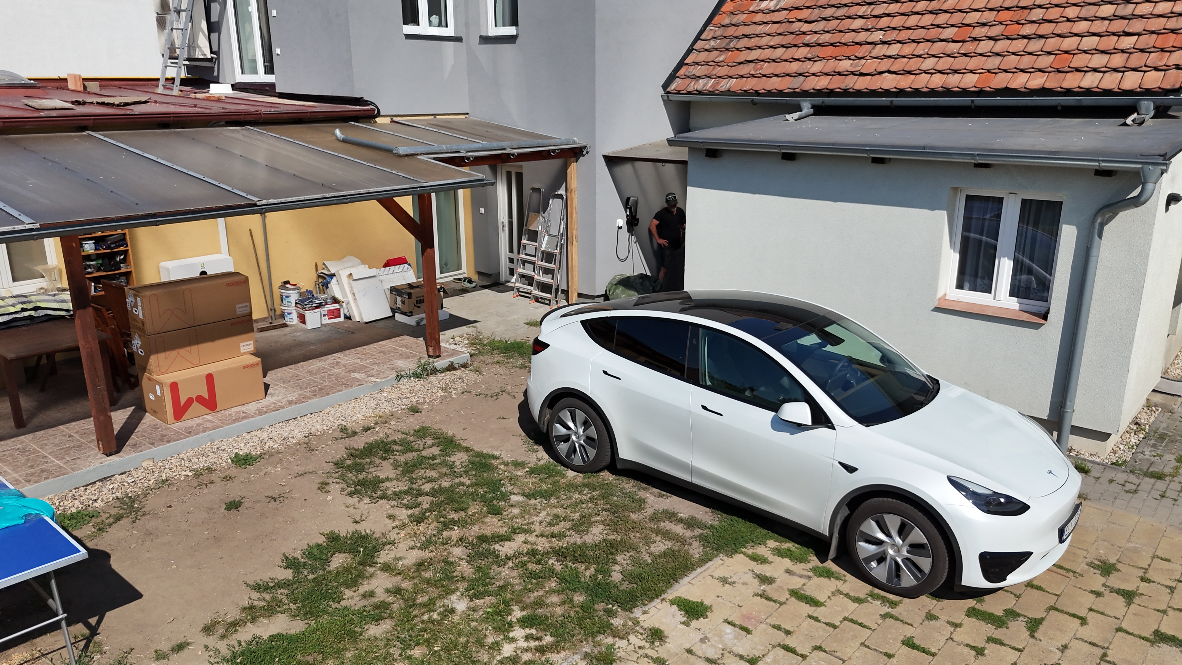 Kompaktní fotovoltaické řešení GoodWe ESA – rodinný dům